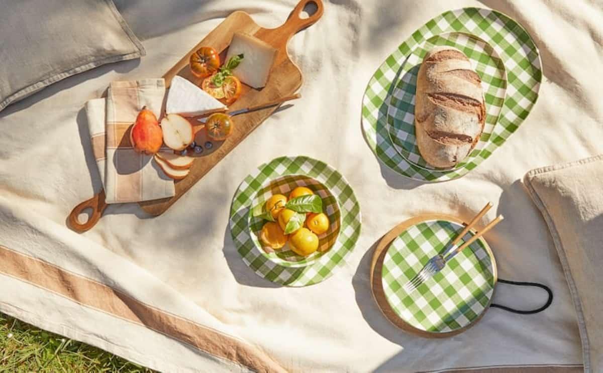 manteleria picnic zara