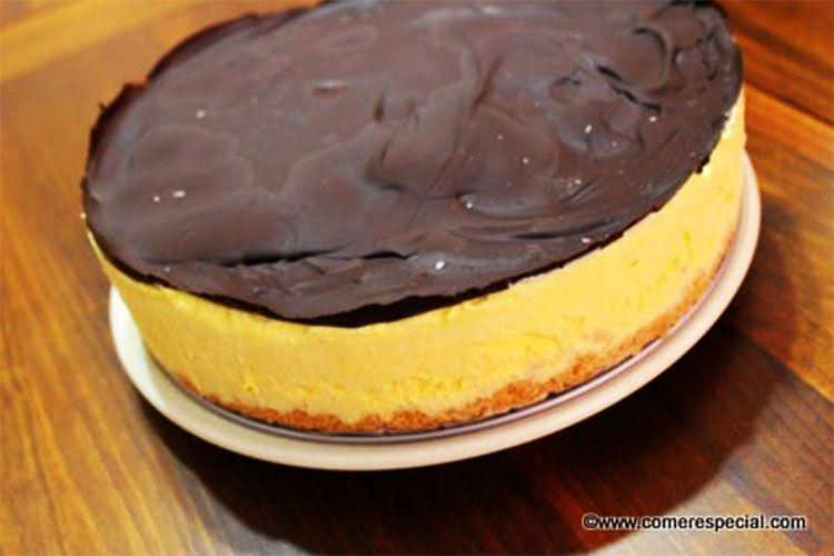 Postres fáciles, tarta helada de vainilla sin horno y sin lactosa