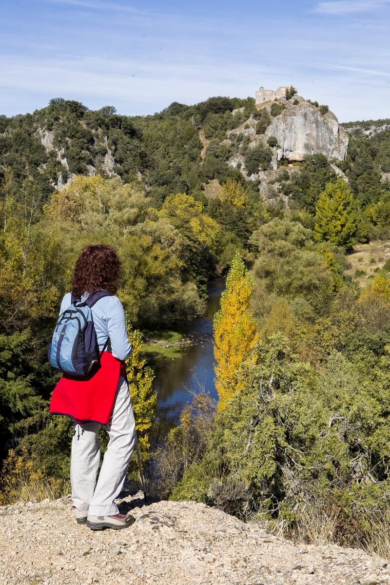 Ermita de San Pelayo y río Arlanza. Sabinares del Arlanza. Burgos. Castilla y León. España. © Javier Prieto Gallego