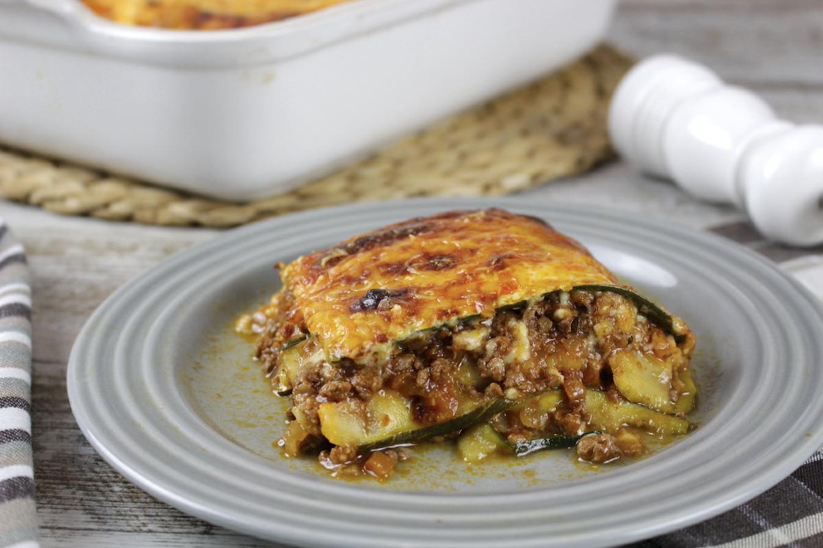 Lasaña de calabacín y boloñesa sin lactosa