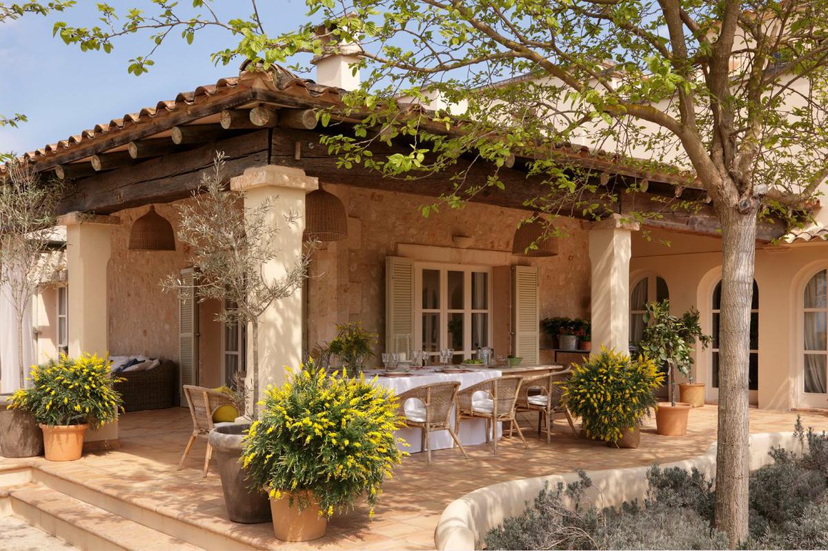 Casas rústicas con porche