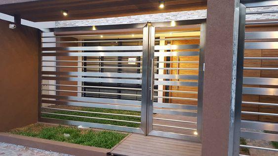 Modelos de rejas para puertas de entrada