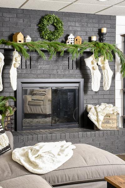 Decorar la chimenea en Navidad