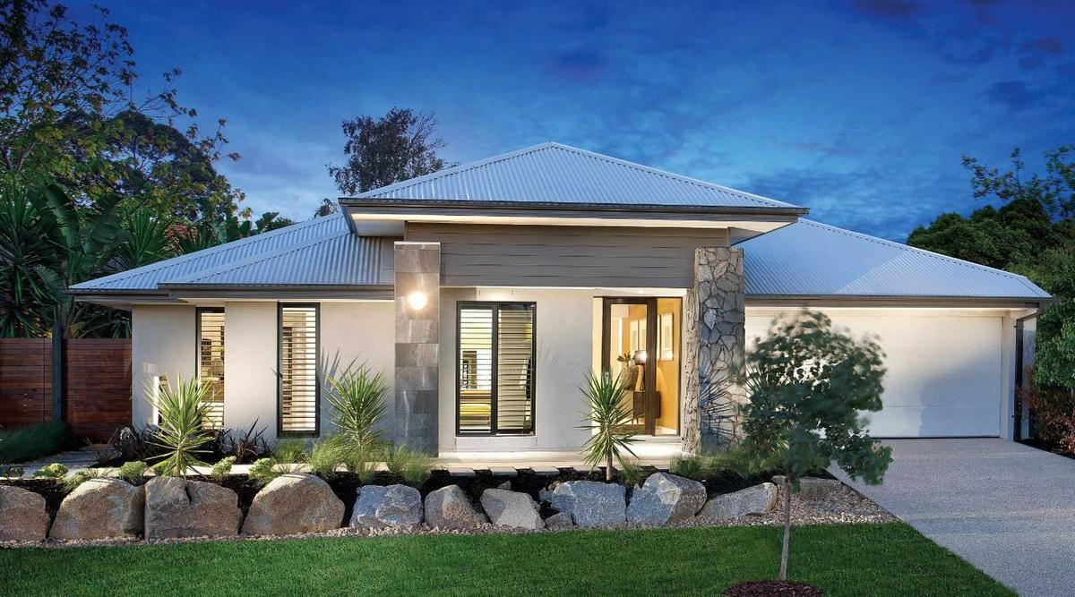 Fachadas de casas con columnas cuadradas frontales