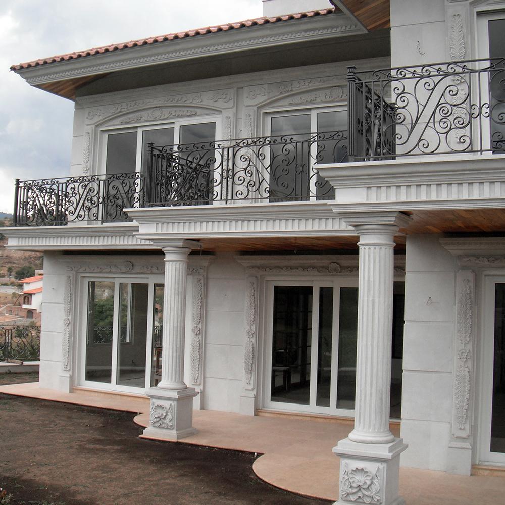 Fachadas con columnas de cantera