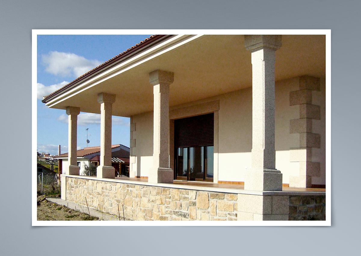 Porches con columnas cuadradas