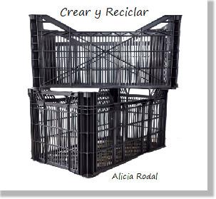 En este tutorial te muestro Cómo hacer un mueble multiusos, que sea una mesa, un baúl y al mismo tiempo una acogedora casa y cama para tu gato, y lo mejor de todo es que lo puedes hacer tú mismo con materiales reciclados. Diy