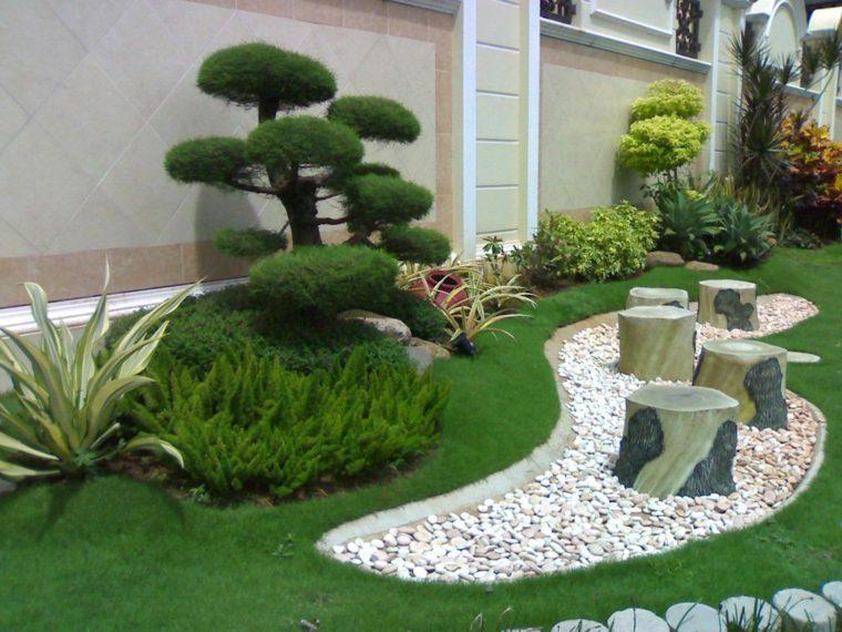 Jardines frontales estilo oriental