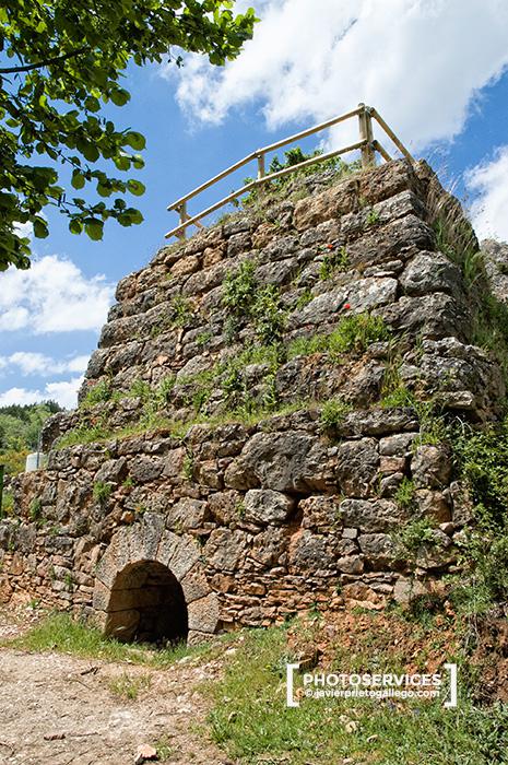 Calera abandonada en Breiva de Juarros. Sendero Minero de Juarros. Burgos. Castilla y León. España. © Javier Prieto Gallego