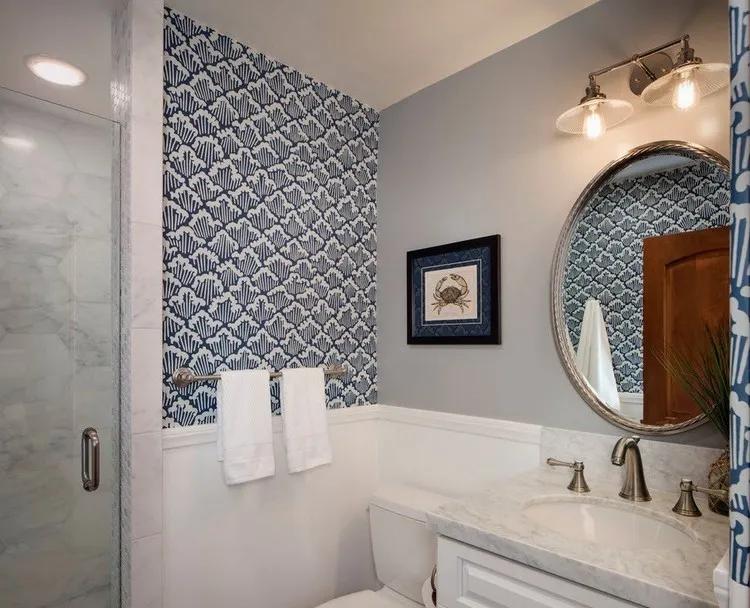 ideas para decorar baños pequeños agrandar visualmente un baño pequeño elegir buena iluminación