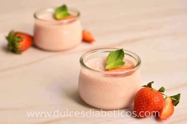 Mousse de fresas y queso