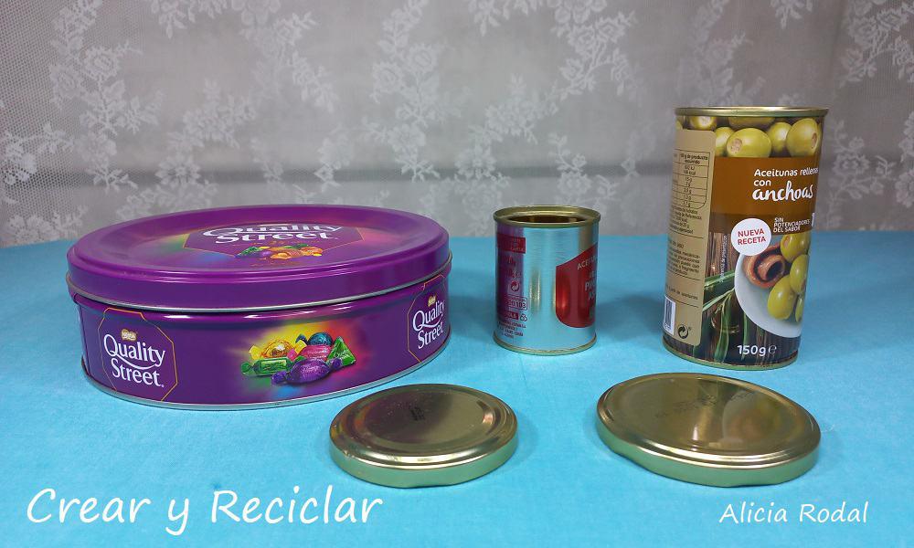 Estas ideas con Yute que te enseño en este tutorial sirven para vender, regalar o decorar tu casa, son unos pedestales, soportes, fruteros, envases o recipientes, hechos con latas de aluminio grandes, tela de saco y cuerda de yute.