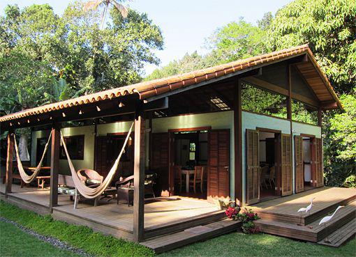 Modelos de casas rusticas de campo con jardines