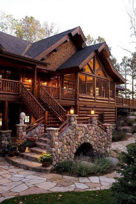 Cabañas estilo rústico de piedra y madera