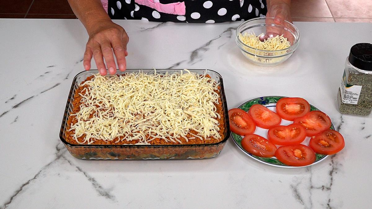 PASTEL DE CARNE CON PATATAS Y VERDURAS - Loli Domínguez - Foto 12