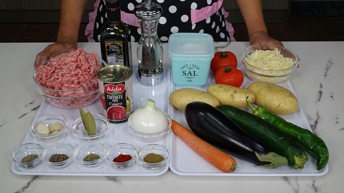 PASTEL DE CARNE CON PATATAS Y VERDURAS - Loli Domínguez - Foto 1