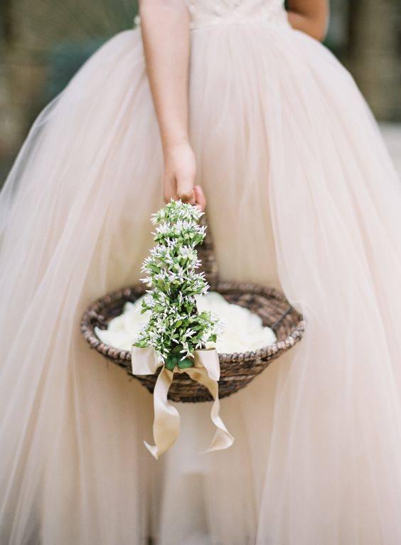 Hermosas canastas para los pajes de una boda