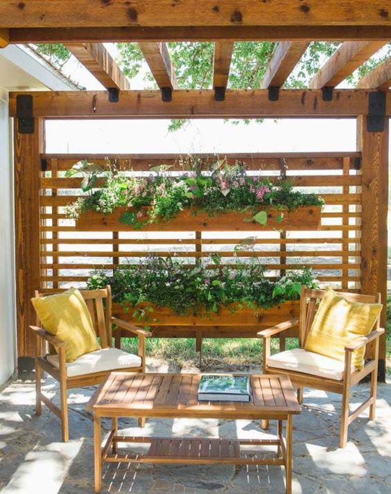 Terrazas con pérgola de madera