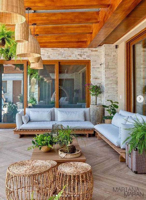 Terrazas rusticas techadas