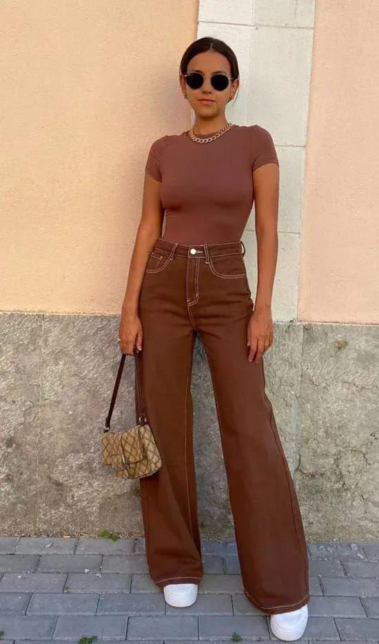 Outfits con pantalón color café