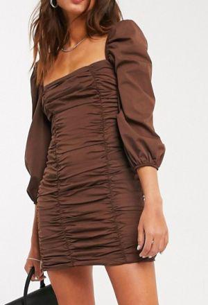 Looks con vestidos café para otoño