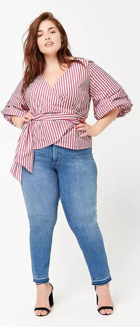 Looks con blusas cruzadas