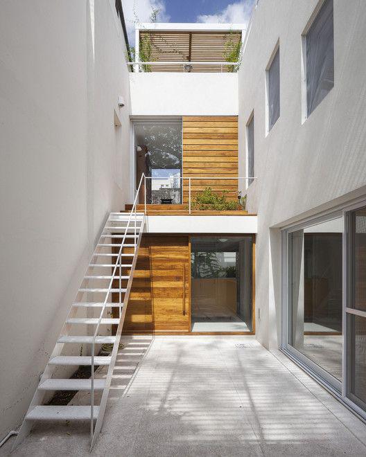 Diferentes niveles para casas angostas