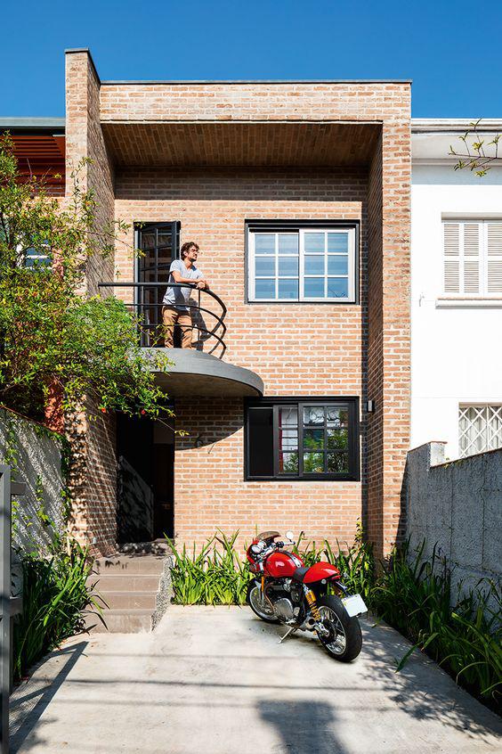 Materiales para casas angostas