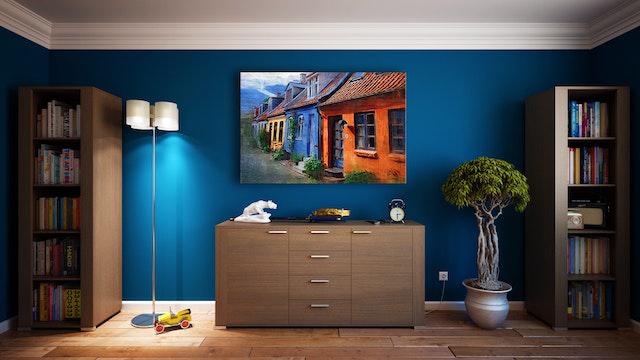 La mejor manera de decorar tu dormitorio es respetar unos criterios mínimos de distribución, dependiendo del tamaño de la habitación, la distribución y orientación de la puerta y la ventana, si tiene armarios empotrados, etc., pero lo más importante es que sea un lugar que invite a descansar y relajarnos.