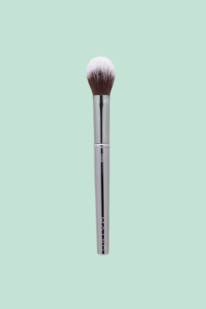 MAIKO - Luxury Grey 1006 Brocha para iluminador