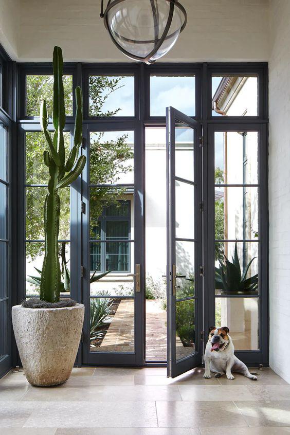 Modelos de puertas principales de aluminio