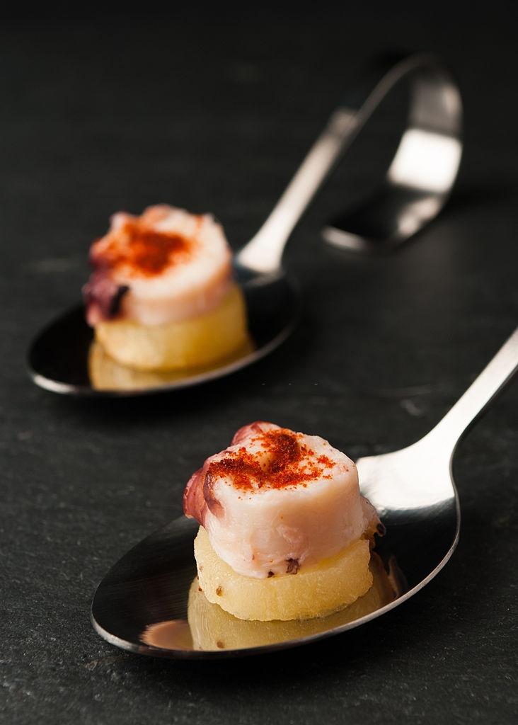 Canapé de pulpo a la gallega