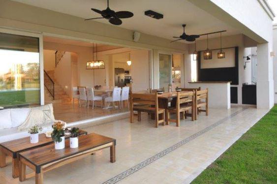 Modelos de terrazas modernas con toque tradicionales