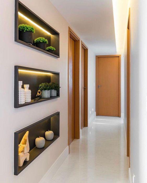 Nichos en pasillos de casas