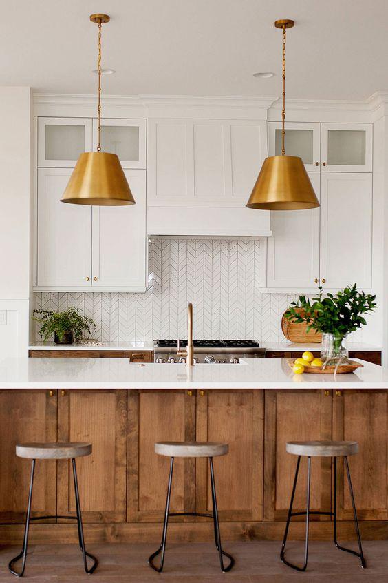 Interiores modernos con amarillo mostaza