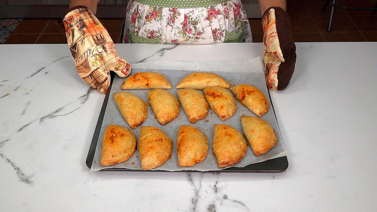 EMPANADAS DE POLLO CON MASA CASERA. Una receta fácil y deliciosa - Loli Domínguez - Foto 18