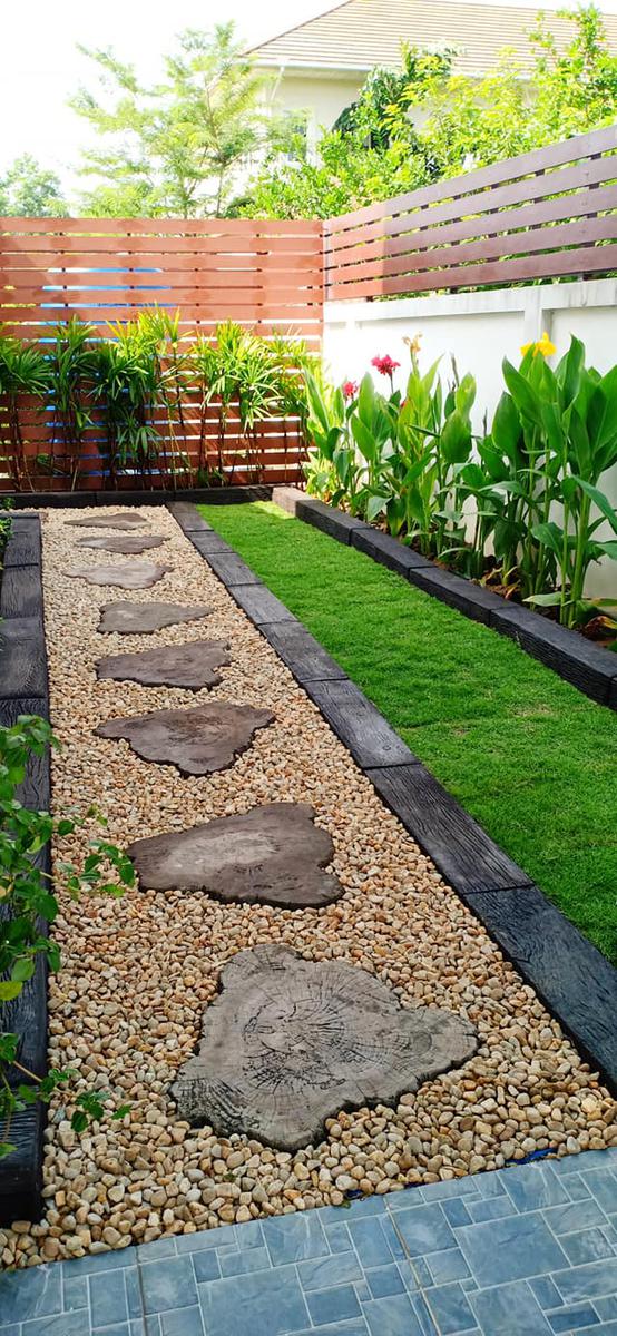 Ventajas y desventajas de decorar un patio con adoquín y grava