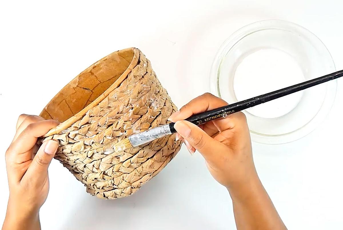 Cesta con envase desechable