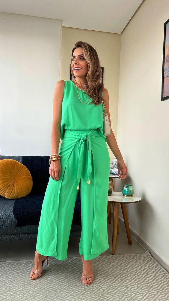 Jumpsuits para mujeres maduras