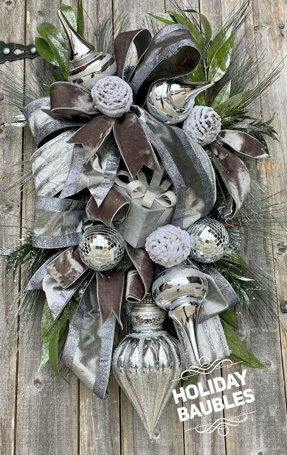 arreglos para la entrada de la casa en navidad (2)