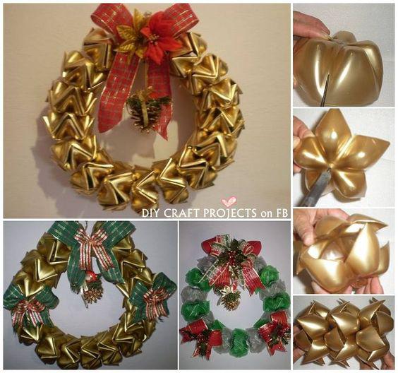 Arreglos para la entrada de la casa en navidad con material reciclado