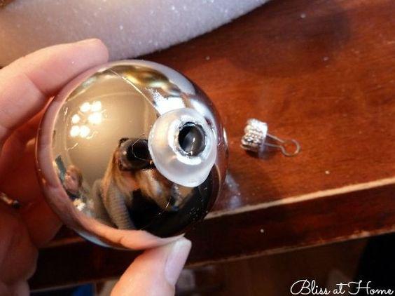 Como hacer Arreglos para la entrada de la casa en navidad con esferas