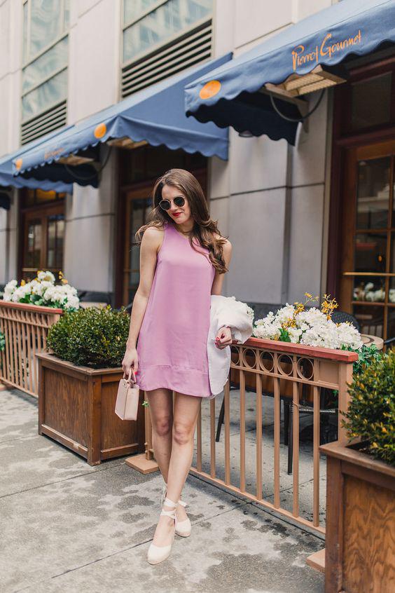 como vestir para un baby shower como invitada