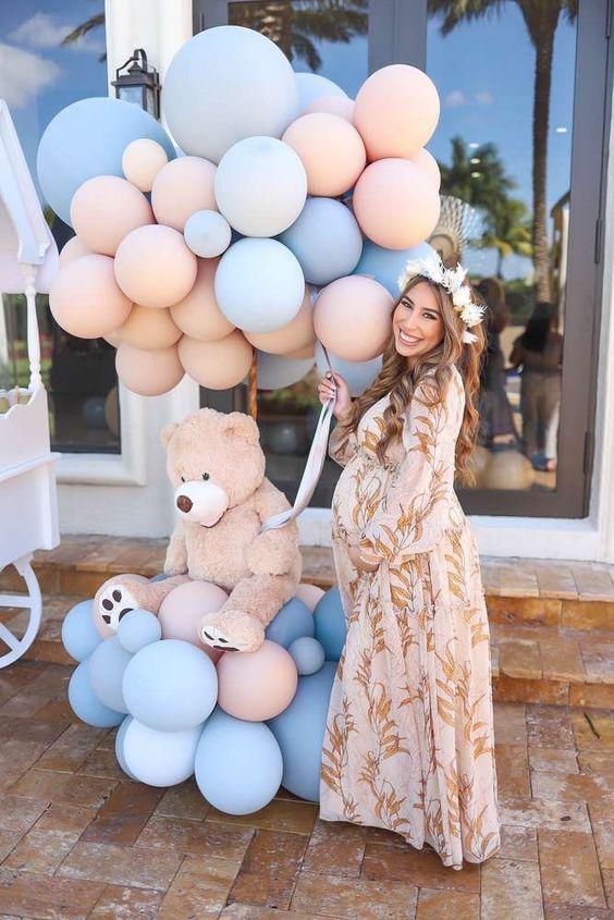 como vestir para un baby shower