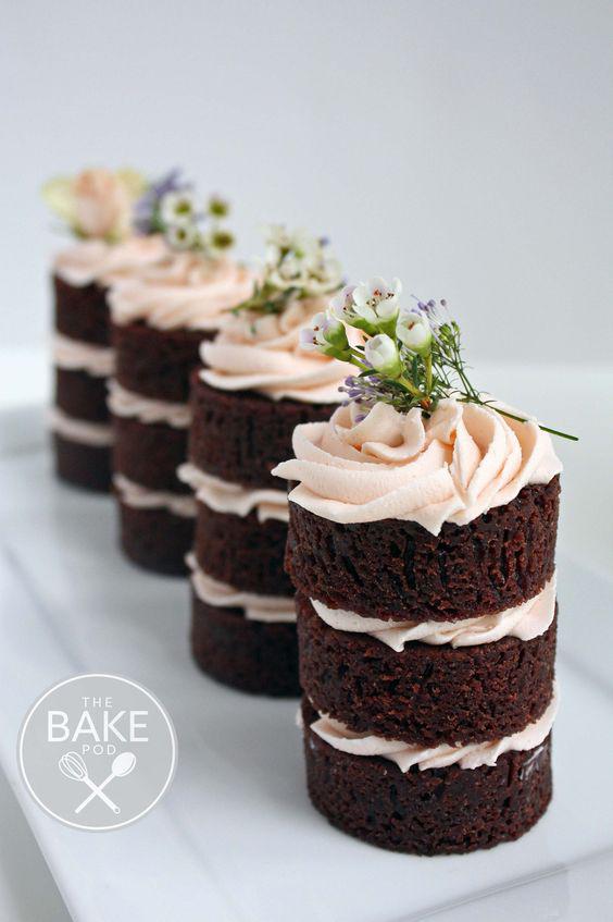 El naked cake