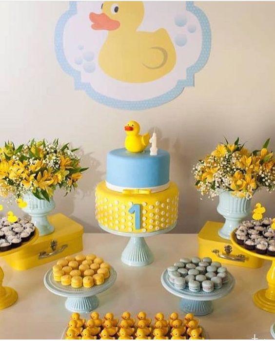 Diseños de pasteles para baby shower de patito
