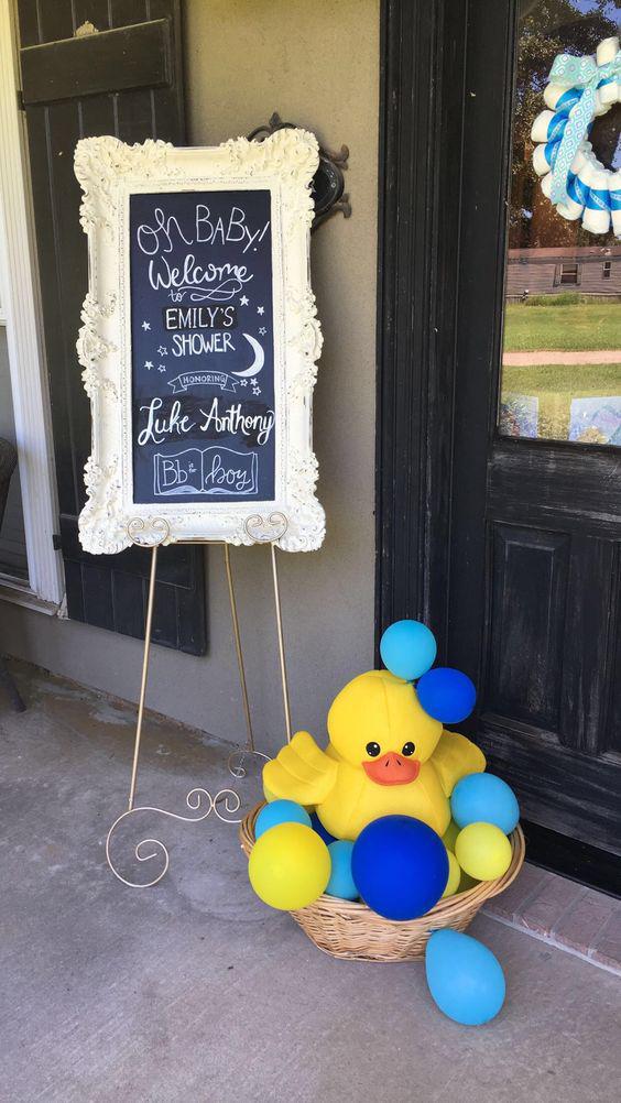 Decoración para baby shower de patito