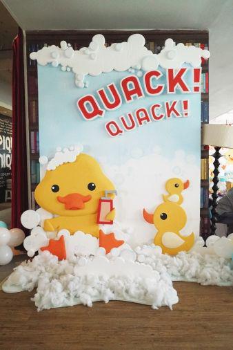 Decoración para baby shower de patito