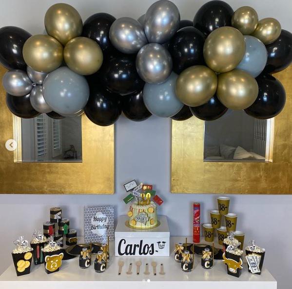 Decoración sencilla de una fiesta en casa para hombre