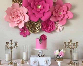 Backdrop con detalle en color fucsia